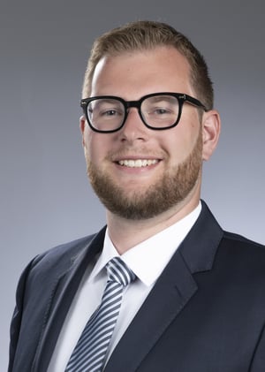 Jan Weiss Bachelor EHL Passugg